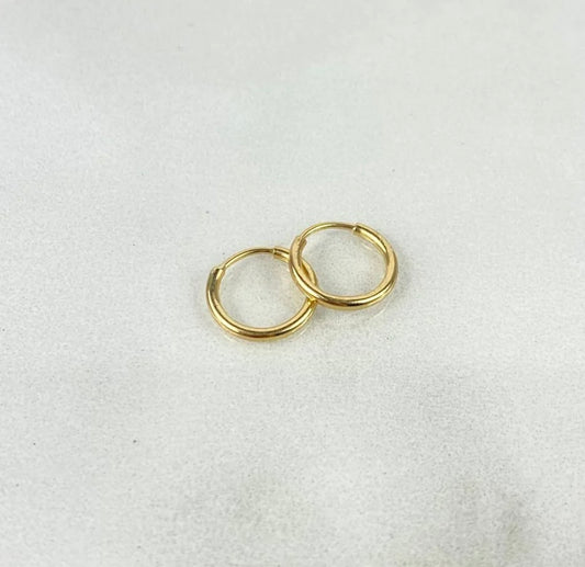 18k Yellow Gold Hoop Earrings