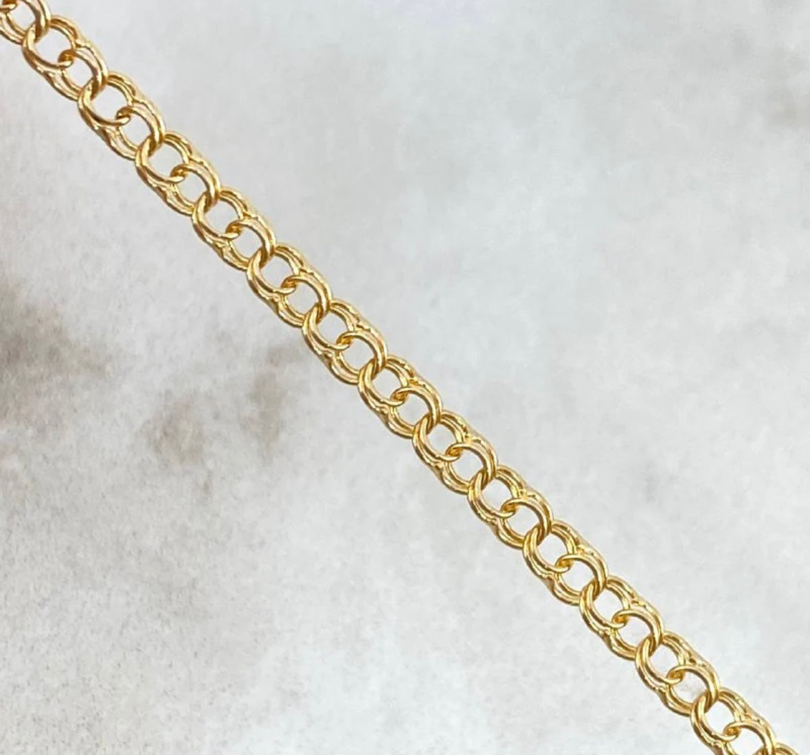 18K Yellow Gold Ring Bracelet with Plaque